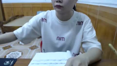 Snapshot of girlbaee chatting on 09/17/25, 02:24 Babe online show from 09/17/25, 02:24