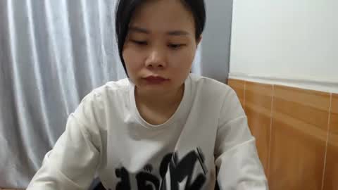 Snapshot of girlbaee chatting on 10/06/25, 01:47 Babe online show from 10/06/25, 01:47