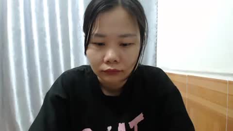 Snapshot of girlbaee chatting on 10/14/25, 01:28 Babe online show from 10/14/25, 01:28