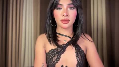 Snapshot of girlcock_dominantfucker chatting on 04/21/26, 07:58 queen ronna online show from 04/21/26, 07:58