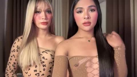 Snapshot of girlcock_dominantfucker chatting on 04/22/26, 08:06 queen ronna online show from 04/22/26, 08:06