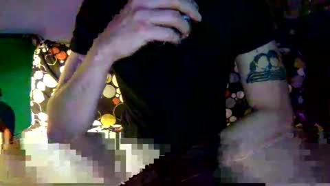 Snapshot of girldontcrybitch chatting on 05/24/26, 12:15 girldontcrybitch online show from 05/24/26, 12:15