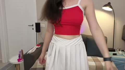 Snapshot of girlfrend10 chatting on 04/17/26, 03:37 Girlfriend online show from 04/17/26, 03:37