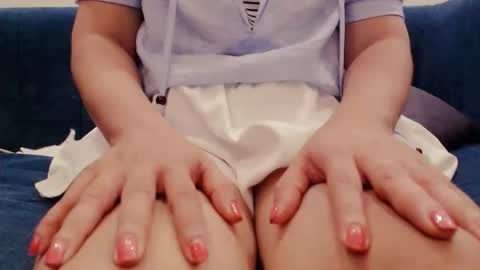 girlhanoi online show from 04/02/26, 01:53