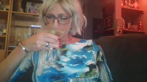 Girlinrock online show from 09/15/25, 12:54