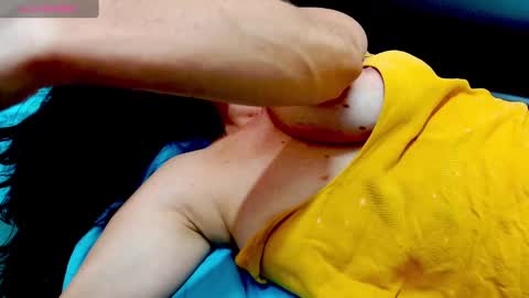 girlkond online show from 02/10/25, 10:09