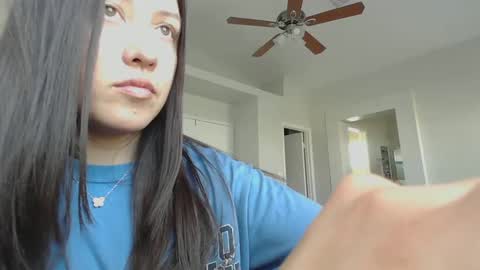 Snapshot of girlnextdoor702 chatting on 12/13/24, 08:47 Jasmine online show from 12/13/24, 08:47