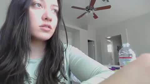 Snapshot of girlnextdoor702 chatting on 01/24/25, 06:25 Jasmine online show from 01/24/25, 06:25