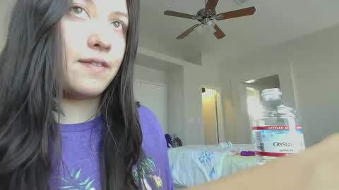 Snapshot of girlnextdoor702 chatting on 01/24/25, 09:26 Jasmine online show from 01/24/25, 09:26