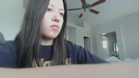 Snapshot of girlnextdoor702 chatting on 03/07/25, 07:27 Jasmine online show from 03/07/25, 07:27