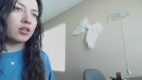 Snapshot of girlnextdoor702 chatting on 09/09/25, 05:56 Jasmine online show from 09/09/25, 05:56