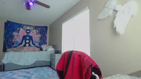 Snapshot of girlnextdoor702 chatting on 09/25/25, 06:22 Jasmine online show from 09/25/25, 06:22