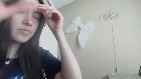 Snapshot of girlnextdoor702 chatting on 10/10/25, 06:18 Jasmine online show from 10/10/25, 06:18