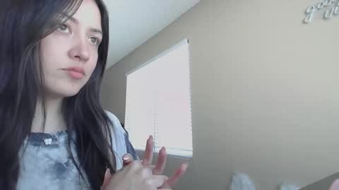 Snapshot of girlnextdoor702 chatting on 10/30/25, 05:13 Jasmine online show from 10/30/25, 05:13