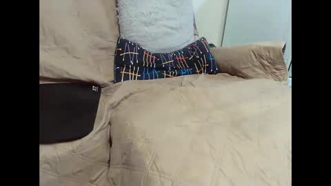 Snapshot of girlnextdoorporno chatting on 09/30/25, 02:44 Iri online show from 09/30/25, 02:44