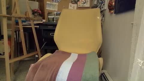 Snapshot of girlonabicycle chatting on 04/20/26, 12:57 Marina online show from 04/20/26, 12:57