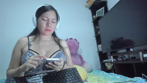 girlrock2024 online show from 01/11/25, 01:59