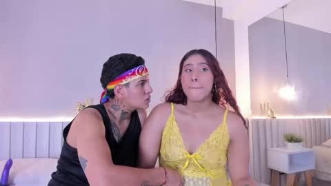 girls_inlove online show from 09/14/25, 06:40