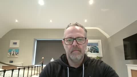 girlsandbikes online show from 02/06/25, 12:37