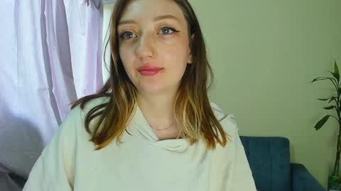 Maze    Thumbs up online show from 01/03/25, 12:08