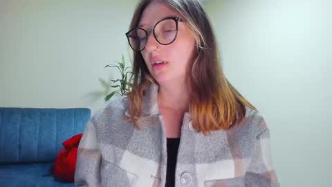 Maze    Thumbs up online show from 01/09/25, 01:50