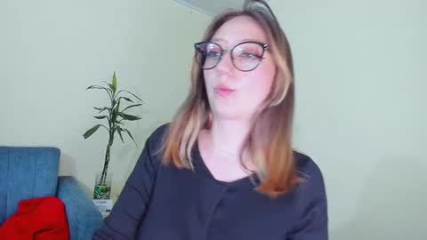 Maze    Thumbs up online show from 01/10/25, 02:14