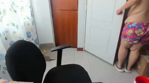 Ela online show from 09/26/25, 01:48