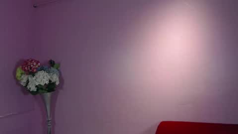 girlstwins online show from 10/23/25, 08:29