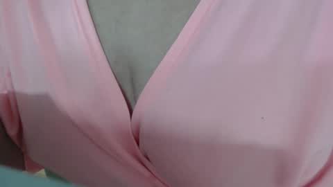 Snapshot of girlvictoria chatting on 11/02/25, 09:44 Victoria online show from 11/02/25, 09:44