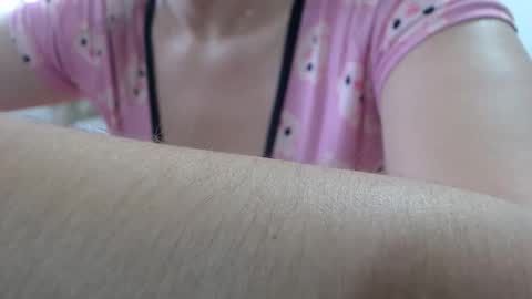 Victoria online show from 12/22/25, 04:37