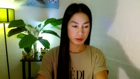 Snapshot of girlwhobelieveinmagic chatting on 02/17/25, 06:59 Callmenor online show from 02/17/25, 06:59