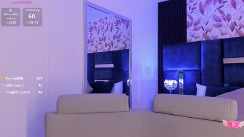 Snapshot of giselamaru chatting on 01/19/25, 03:42     online show from 01/19/25, 03:42