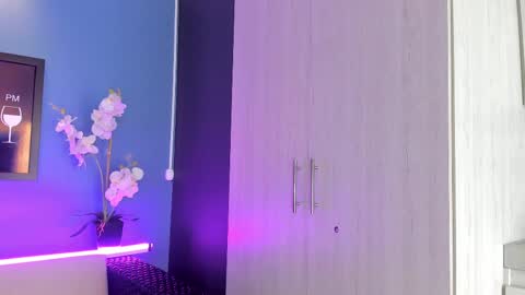 Snapshot of giselamaru chatting on 03/10/25, 12:26     online show from 03/10/25, 12:26