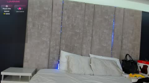 Snapshot of giselamaru chatting on 09/09/25, 11:32     online show from 09/09/25, 11:32