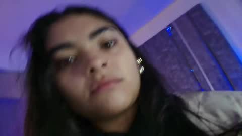 Snapshot of giselamaru chatting on 09/19/25, 11:00     online show from 09/19/25, 11:00