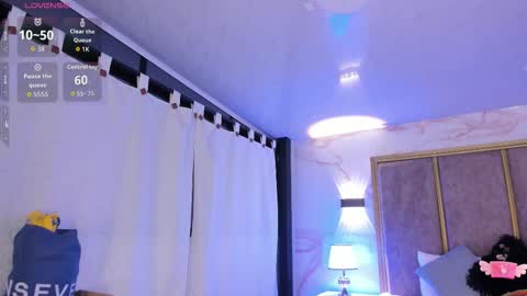 Snapshot of giselamaru chatting on 11/18/25, 10:09 online show from 11/18/25, 10:09