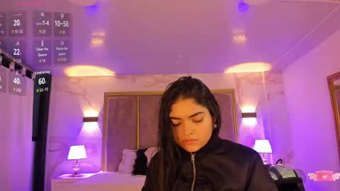 Snapshot of giselamaru chatting on 11/30/25, 10:52 online show from 11/30/25, 10:52