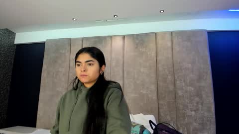 Snapshot of giselamaru chatting on 01/19/26, 11:36 online show from 01/19/26, 11:36