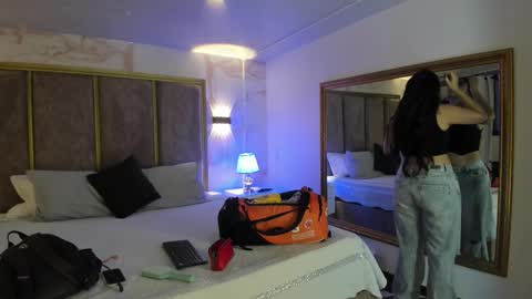 Snapshot of giselamaru chatting on 02/02/26, 10:36 online show from 02/02/26, 10:36