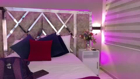     online show from 05/09/26, 10:20