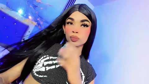 Gisel online show from 04/18/26, 12:03