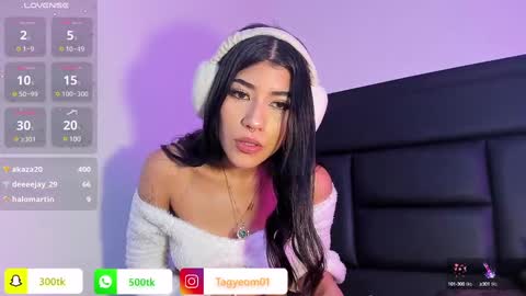 Snapshot of giselleblare chatting on 01/11/25, 09:26 giselleblare online show from 01/11/25, 09:26