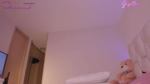           online show from 06/02/26, 03:47
