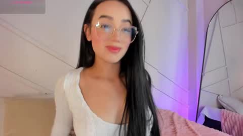 GisellePalmer  online show from 12/15/25, 07:18