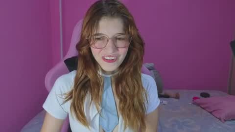 Snapshot of giseselle chatting on 04/03/26, 02:59 giselle online show from 04/03/26, 02:59