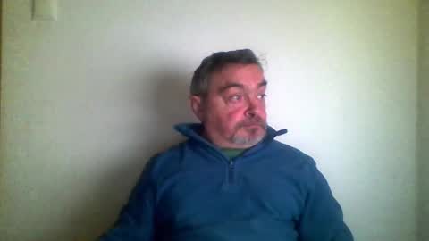 Snapshot of gismo1973 chatting on 12/20/25, 08:38 German Little Dick online show from 12/20/25, 08:38