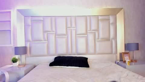 Snapshot of gisselle_tomposon chatting on 03/13/26, 07:53 Giselle Tompos online show from 03/13/26, 07:53