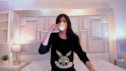 Snapshot of gisselle_tomposon chatting on 03/23/26, 07:51 Giselle Tompos online show from 03/23/26, 07:51