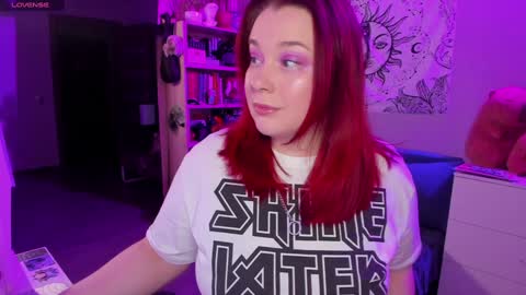 Snapshot of gitera_ chatting on 01/19/25, 08:30 AlexaMillis online show from 01/19/25, 08:30