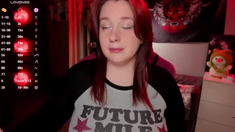 Snapshot of gitera_ chatting on 10/02/25, 11:56 AlexaMillis online show from 10/02/25, 11:56